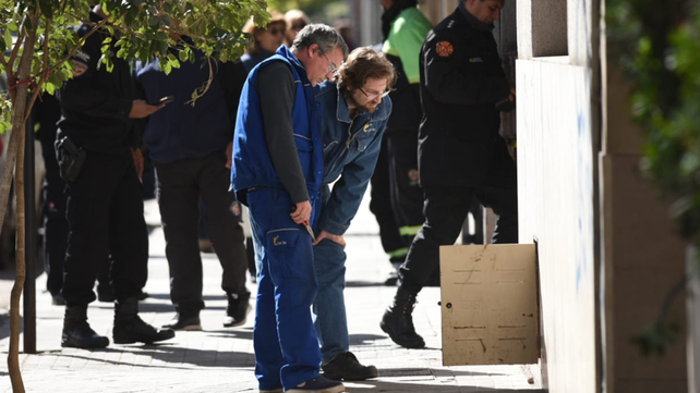 Fallas en la combustión de un calefón y la falta de ventilación causaron la muerte de una familia