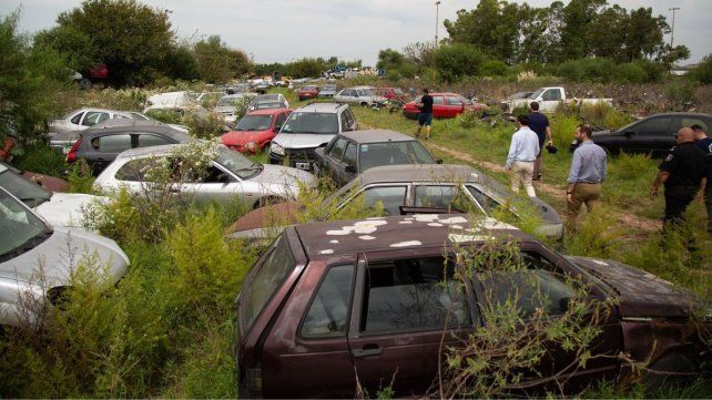Vehículos abandonados en comisarías de Santa Fe