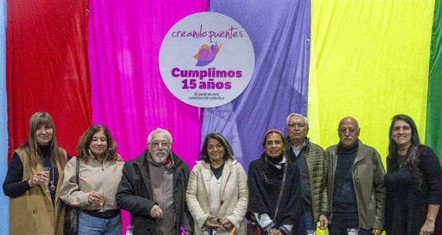 La Mutual de AMR sigue Creando Puentes