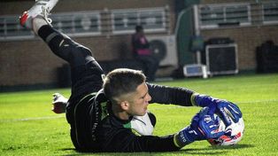 Cambeses custodiará la valla de Banfield ante Patronato.