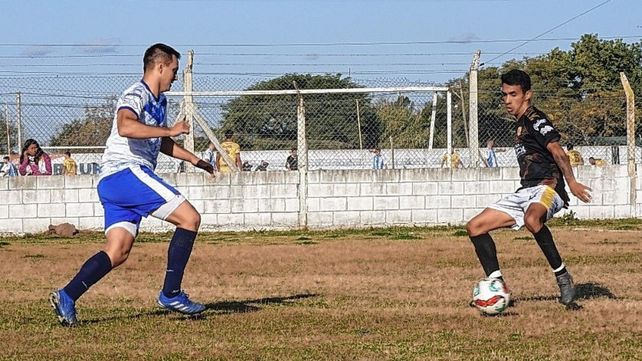 Liga Santafesina: Juventud Unida sigue puntero en el ascenso