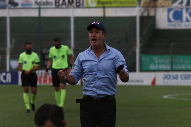 Sciacqua se llevará a Sarmiento a un jugador de Colón