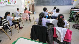Solo dos de cada 10 chicos en situación de pobreza logran buenos desempeños