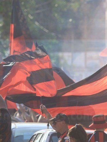 Hinchas de Patronato convocan a un banderazo