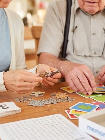 Alzheimer: señales de alerta, tratamientos disponibles y el rol de la familia