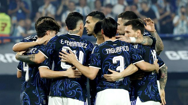 La selección argentina enfrentará a Honduras e Islandia antes del inicio de la Copa del Mundo.
