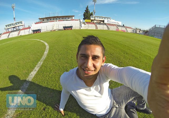 En el estadio Grella de Patronato.