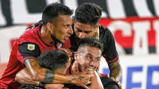 Newells ganó en Rosario.