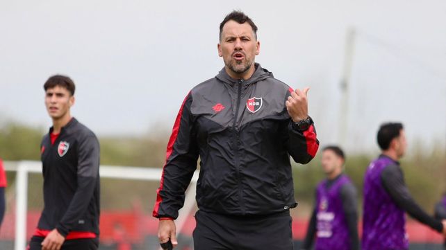 El Ogro Fabbiani quiere un equipo de Newell's que sea agresivo en la marca.