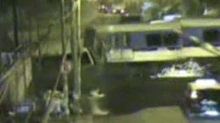 Una c&aacute;mara registr&oacute; que al momento del choque la barrera estaba levantada