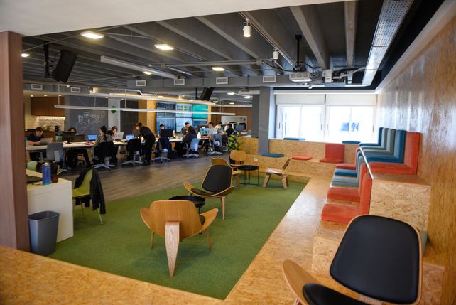 Oficinas totalmente nuevas: así son las instalaciones de LBO que fuero renovadas hace muy poco.