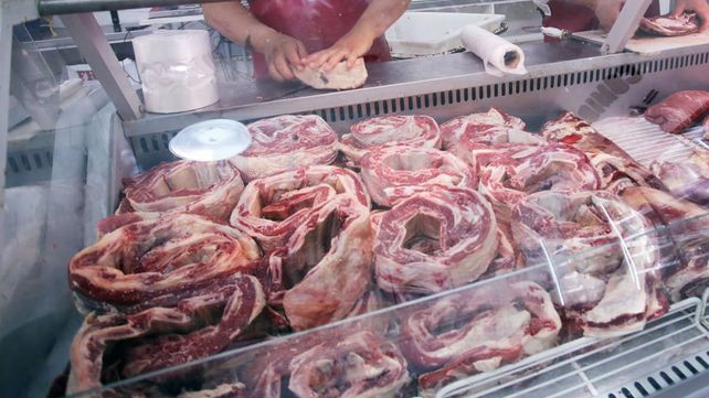 El precio de la carne aumentó un 30 %, y seguirá subiendo El precio de la carne aumentó un 30 %, y seguirá subiendo