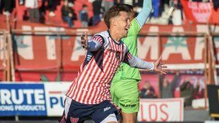 Julián Navas palpitó el duelo ante Colón: Sabemos que es un club grande y se hace fuerte