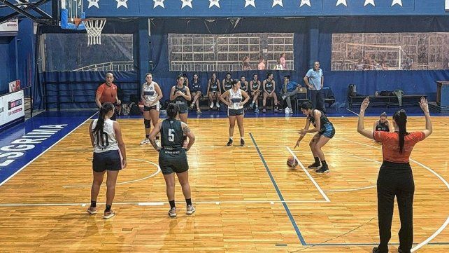 Gimnasia batió a República y pasó a encabezar el Apertura Femenino Gimnasia batió a República y pasó a encabezar el Apertura Femenino