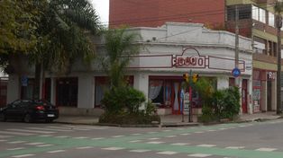 La ochava noroeste de Necochea y Riobamba se convirtió en un faro para el barrio de La Sexta y para artistas de la ciudad y el país.