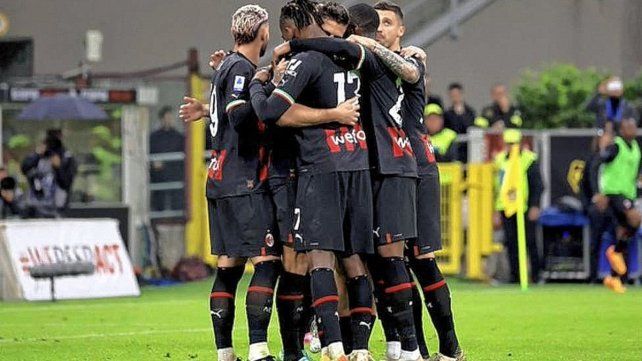 Milan goleó y busca su lugar en la zona de Champions