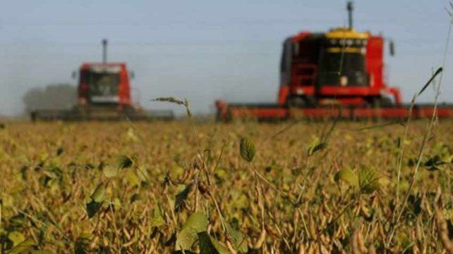 En un comunicado la Mesa de Enlace dejó en claro que la baja de retenciones es una medida solicitada por el campo y pidió a la provincia bajar la presión fiscal