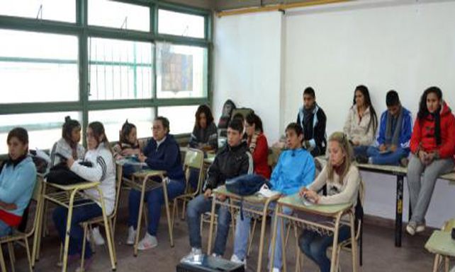 Alumnos secundarios fueron los protagonistas de “El Concejo en Tu Escuela”