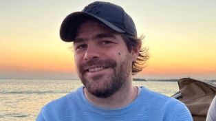 Mientras graba una película en Ushuaia, Peter Lanzani fue detenido por vandalizar la vía pública.