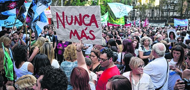 Una semana atrás. La Plaza 25 de Mayo fue epicentro del repudio inicial a la resolución de la Corte.