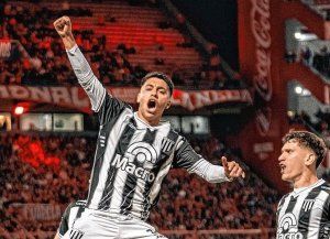 Gimnasia de Mendoza goleó a Independiente en Avellanada y es puntero de la Zona A