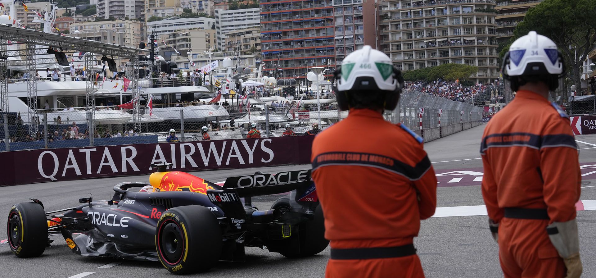 El piloto holandés de Red Bull Max Verstappen conduce su auto durante la primera práctica libre antes del Gran Premio de Mónaco de Fórmula Uno en el autódromo de Mónaco, en Mónaco, el viernes 24 de mayo de 2024. (Foto AP/Luca Bruno) El piloto holandés de Red Bull Max Verstappen conduce su auto durante la primera práctica libre antes del Gran Premio de Mónaco de Fórmula Uno en el autódromo de Mónaco, en Mónaco, el viernes 24 de mayo de 2024. (Foto AP/Luca Bruno)