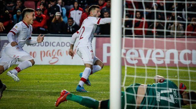 La llamativa inactividad de Henríquez, titular en Colón La llamativa inactividad de Henríquez, titular en Colón