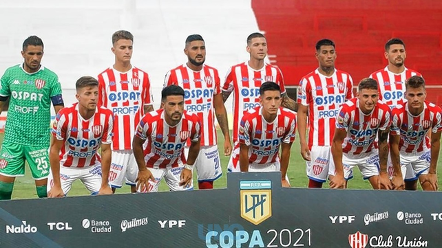 Unión logró un gran triunfo ante Lanús y la gran figura fue Juan Manuel García autor de dos goles.