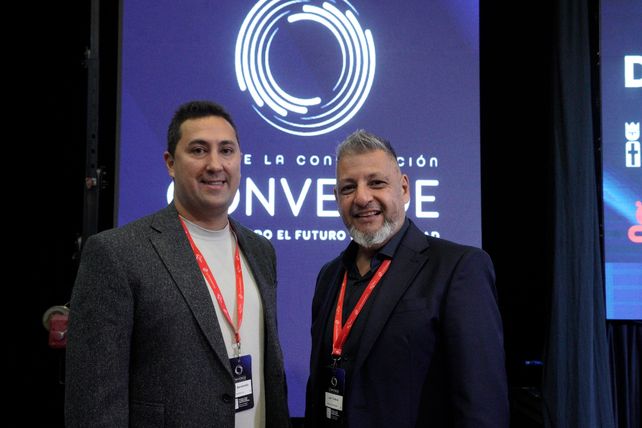 Lucas Bavestrello y Juan Fortuna, al frente del foro Converge en Rosario.