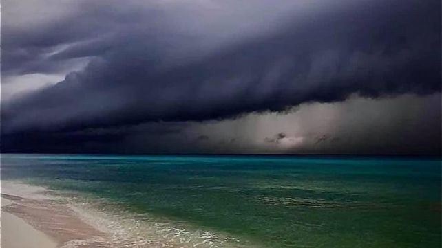 Impactantes imágenes del paso del huracán Delta por Cancún y Playa del Cármen