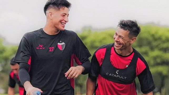 Colón cierra la semana más exigente de la pretemporada cantando este año nos vamos de la B