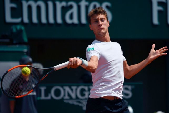 El rosarino Renzo Olivo venció a Zeballos y pasó a cuartos en el ATP de Kitzbühel