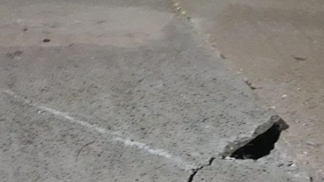 Vecinos de Santa Elena advierten que hay viviendas en peligro por el deslizamiento de barrancas
