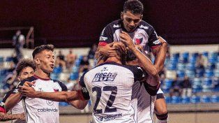 Colón mostró credenciales y debutó en la Serie Río de La Plata con un triunfo ante Miramar Misiones