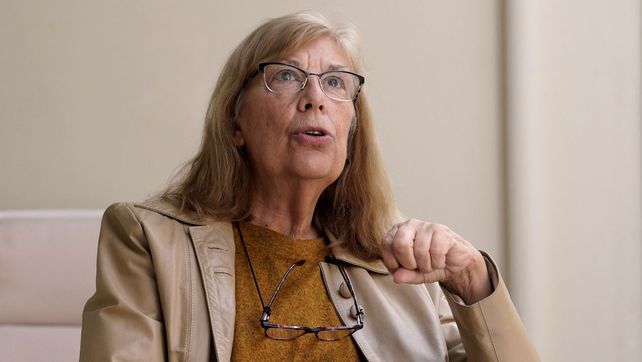 Entre la docencia y la pasión por la escritura