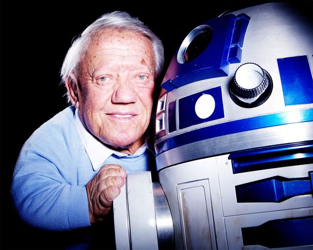 Murió Kenny Baker, el actor que encarnó a R2-D2 en Star Wars