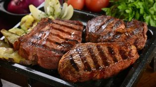 ¿Por qué los católicos no comen carnes rojas en Semana Santa?