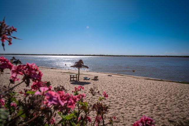 Baigorria garantiza el acceso al río e inicia un servicio de traslados a la Isla de los Mástiles