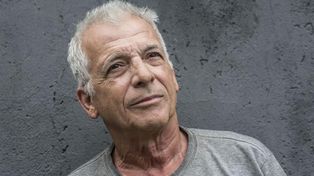 Gerardo Romano, de 77 años, en la actualidad continúa trabajando en la obra Un judío común y corriente.