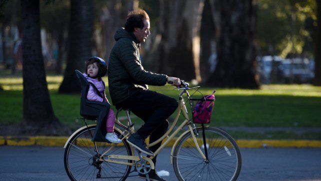 El tiempo en Rosario: miércoles con algunas nubes y temperatura en ascenso