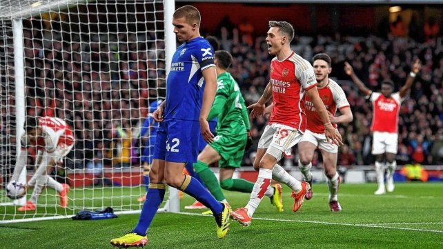 El Arsenal sueña con ganar la Premier League tras 20 años.