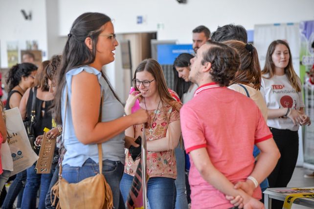 Antes de que abran las puertas la idea era compartir experiencias.&nbsp;