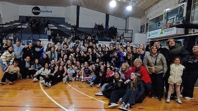 Alma venció en la final a República se coronó campeón del Apertura de Mayores