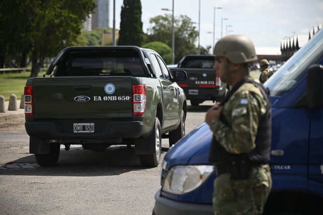 La Casa Rosada busca que las FFAA puedan participar en situaciones de narcoterrorismo.
