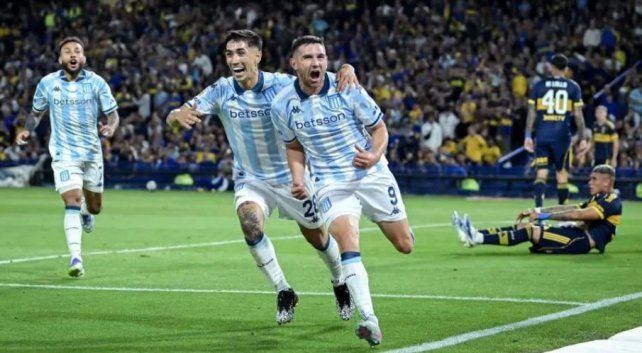 Una maravilla. Martínez celebra el gol de Racing que definió la serie ante Boca.
