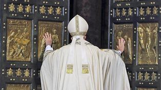 Bajo estrictas medidas de seguridad, el Papa inauguró el Jubileo de la Misericordia