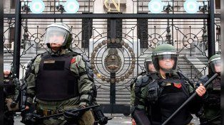 Agrupaciones de izquierda y movimientos sociales marchan contra la aprobación de la Ley Bases y Paquete Fiscal. Ministerio de Seguridad dispone operativo&nbsp;