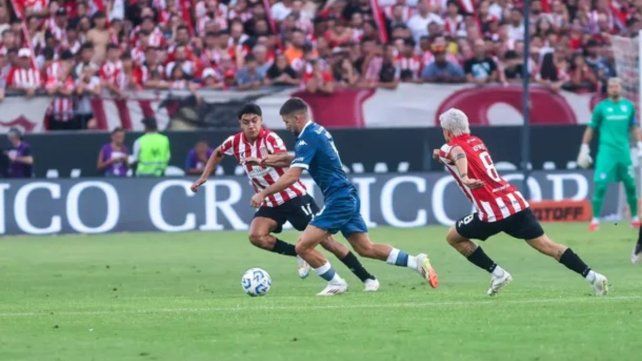 El León y la Acadé serán los primeros equipos argentinos en debutar en la fase de grupos de la Copa Libertadores.