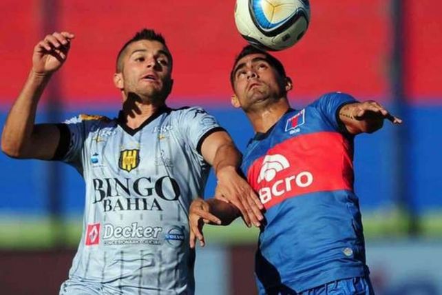 Tigre visita al descendido Olimpo pensando en su futuro