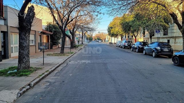 El violento robo piraña que sufrieron vecinos de barrio Roma El violento robo piraña que sufrieron vecinos de barrio Roma